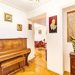 Guestready - Parisian Getaway In The 10Th Arr.